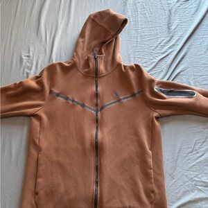 Brown Nike Tech Fit